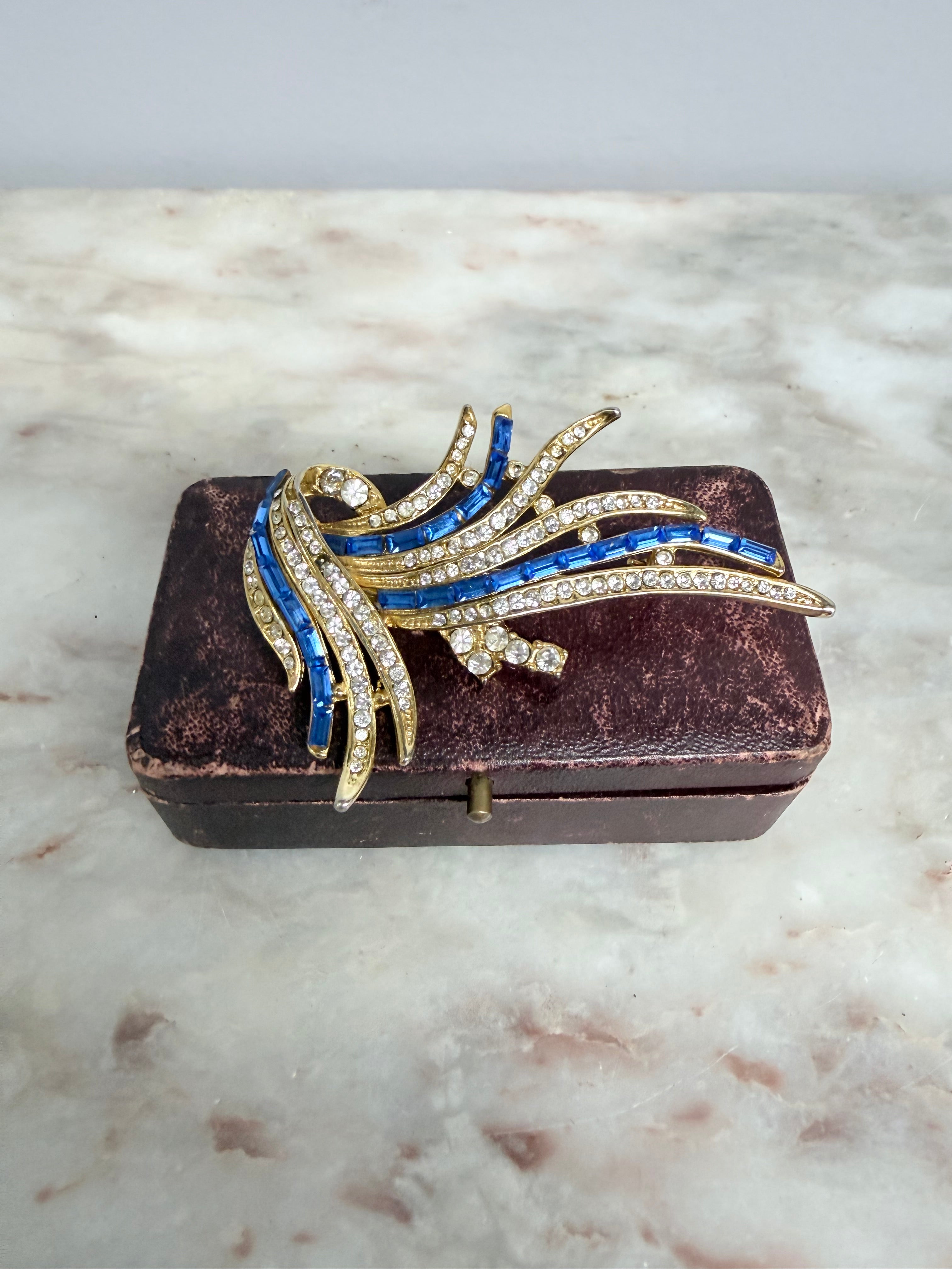 Attractive Vintage Rhinestone Brooch | Antique & Vintage | Moonee Ponds Antiques | Australia Wide Delivery