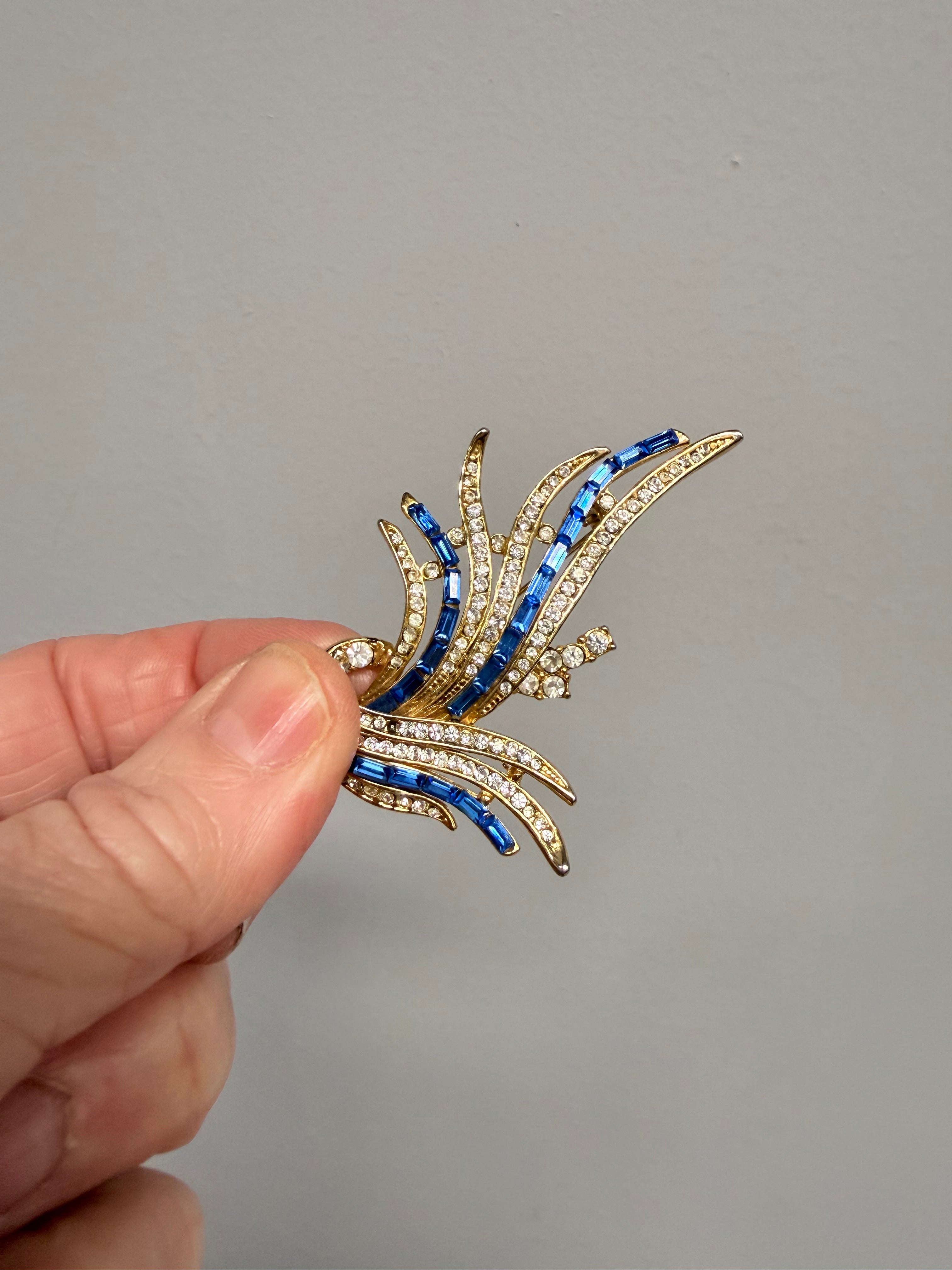 Attractive Vintage Rhinestone Brooch | Antique & Vintage | Moonee Ponds Antiques | Australia Wide Delivery