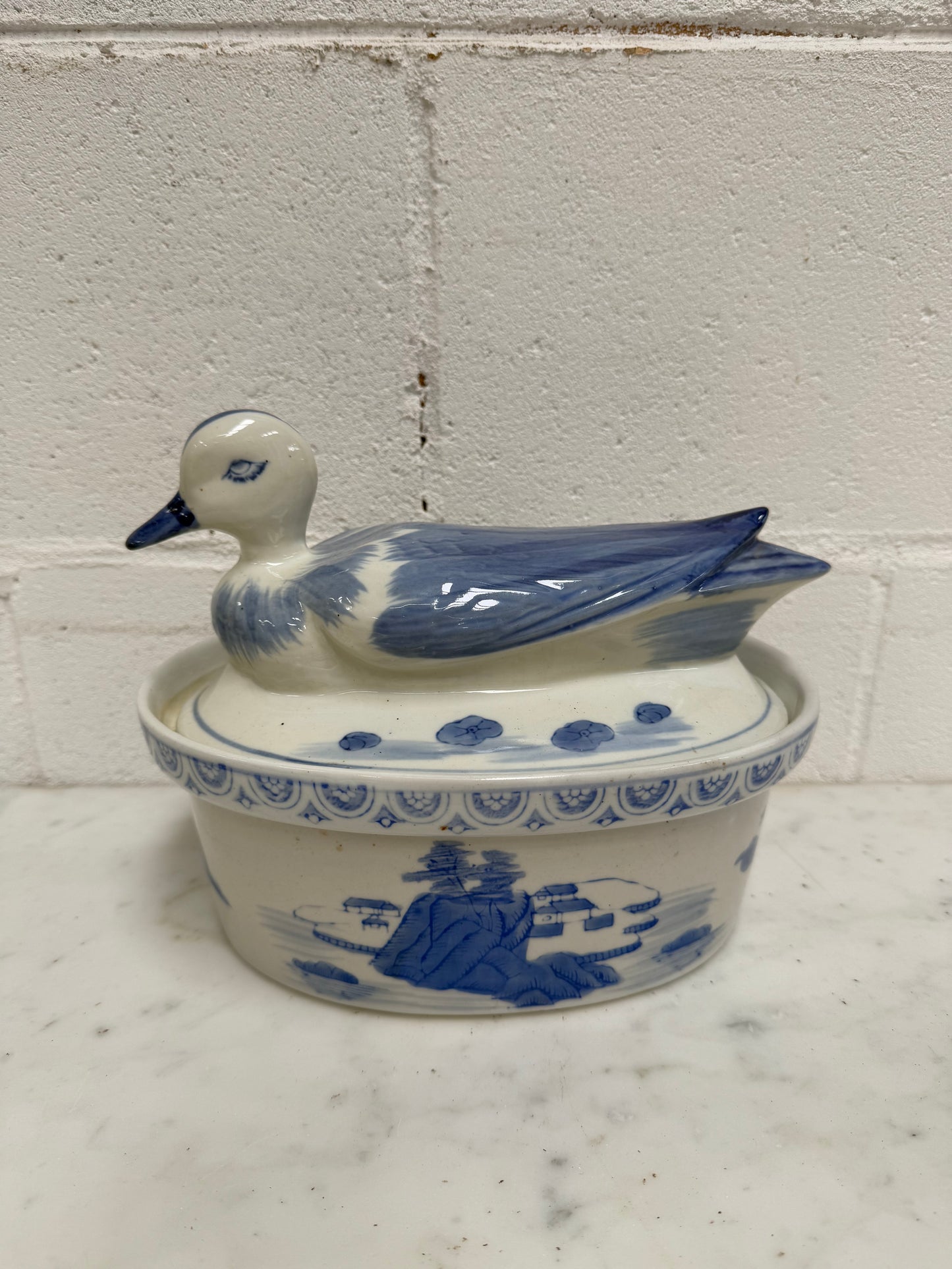Vintage Chinese Duck Tureen