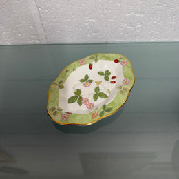 Wedgwood Wild Strawberry Dish