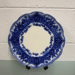 Royal Wedgwood Porcelain Decorative Plate