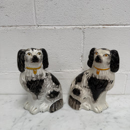 Pair of Victorian Mantle Spaniel Statues