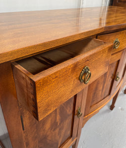 Charming Edwardian Australian Maple Sideboard | Antique & Vintage | Moonee Ponds Antiques | Australia Wide Delivery