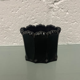 Victorian black satin glass pen / toothpick holder. In good original condition. Please see photos as they form part of the description.