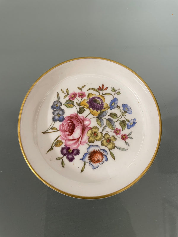 Pair of Royal Worcester trinket dishes with delightful floral pattern. Please see photos as they help form part of the description.