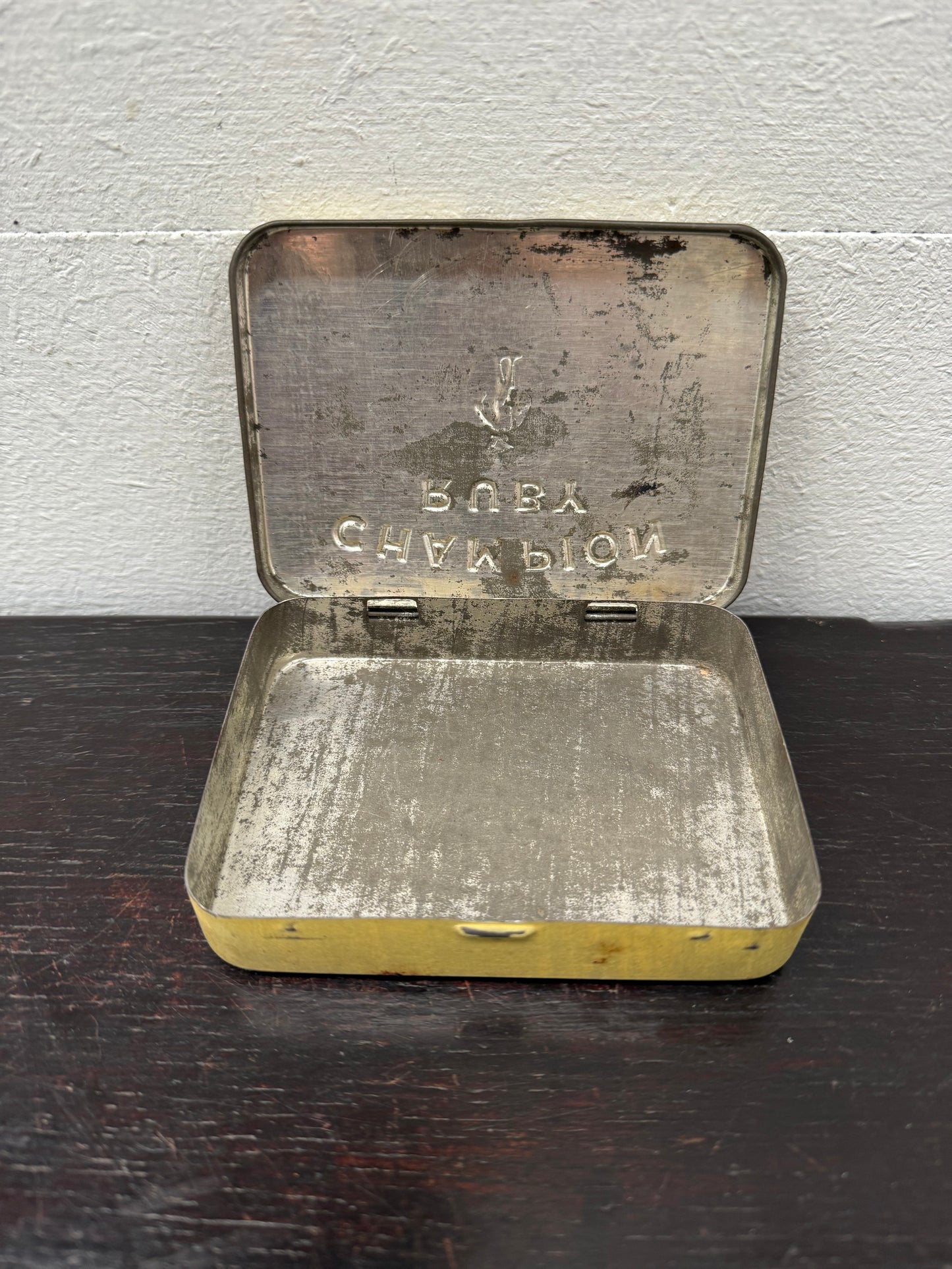 Champion Ruby 202 Australian Tobacco Tin