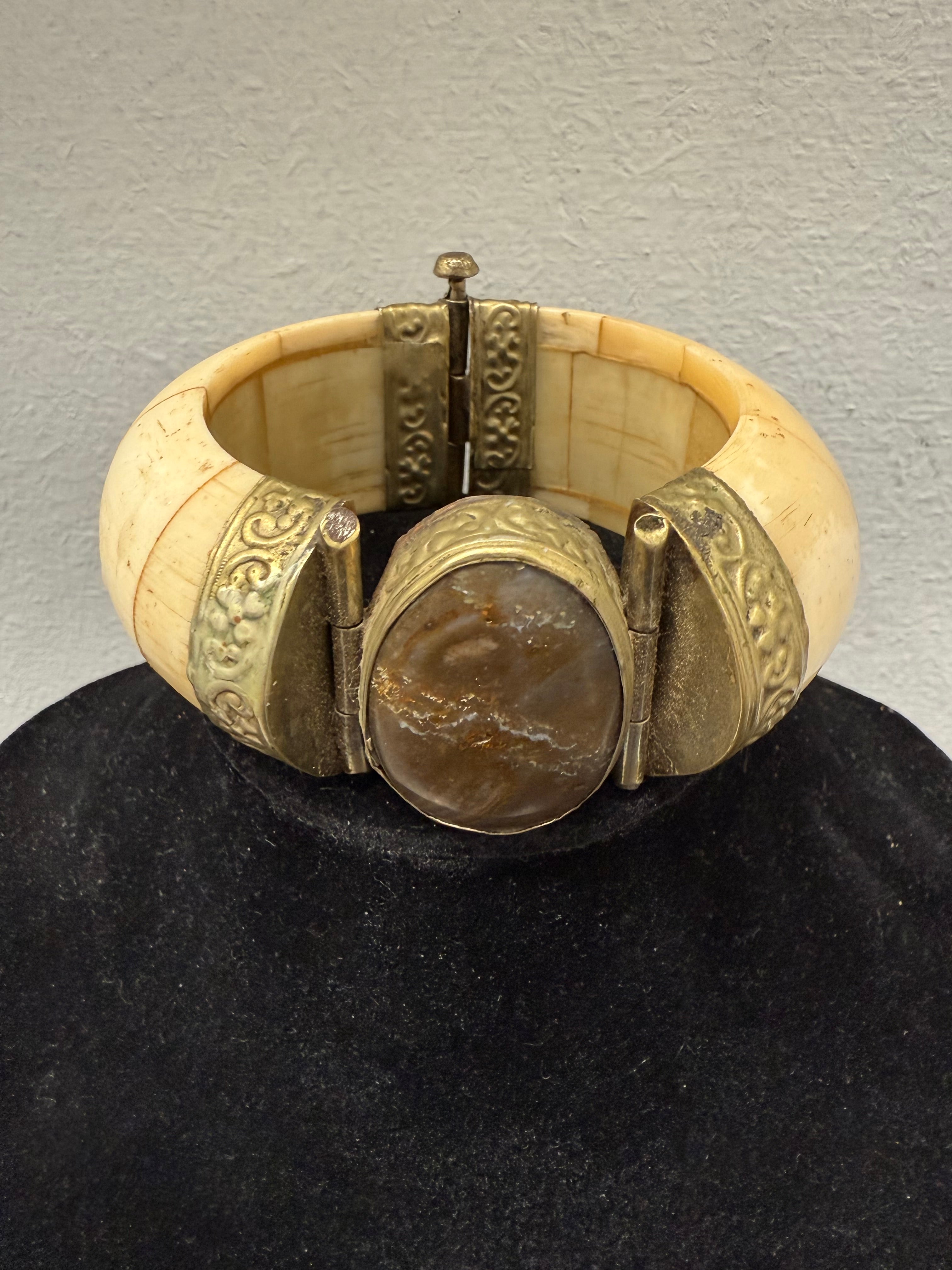 Vintage Bone & Agate Bangle