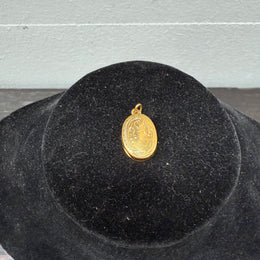 9 Carat Gold Plated Locket