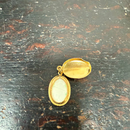 9 Carat Gold Plated Locket
