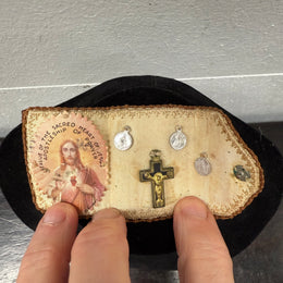 Vintage Pocket Reliquary Sacred Heart Of Jess