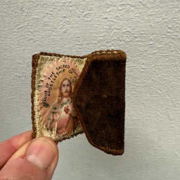 Vintage Pocket Reliquary Sacred Heart Of Jess