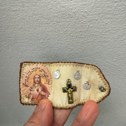 Vintage Pocket Reliquary Sacred Heart Of Jess