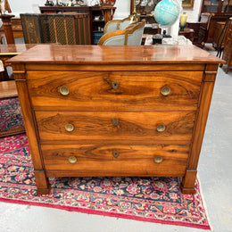 Beautifully Grained Walnut Mid 19th Century Chest Of Drawers