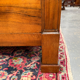 Beautifully Grained Walnut Mid 19th Century Chest Of Drawers