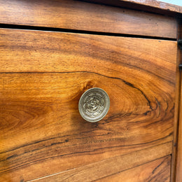 Beautifully Grained Walnut Mid 19th Century Chest Of Drawers