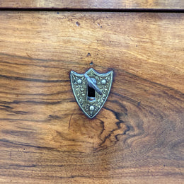 Beautifully Grained Walnut Mid 19th Century Chest Of Drawers