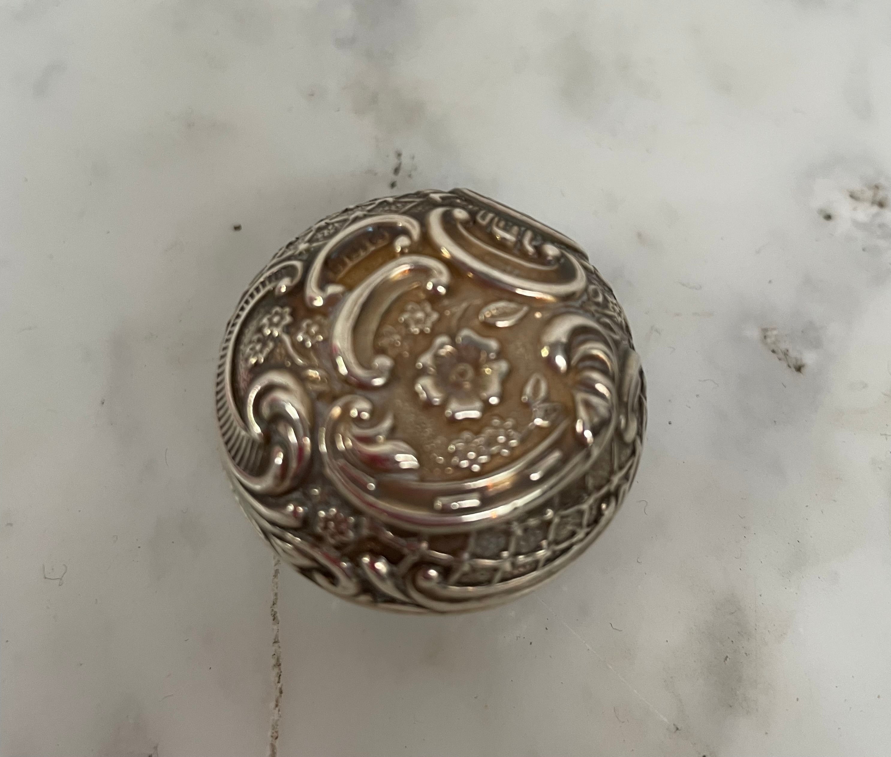 Silver Pill Box Birmingham 1905 | Antique & Vintage | Moonee Ponds Antiques | Australia Wide Delivery