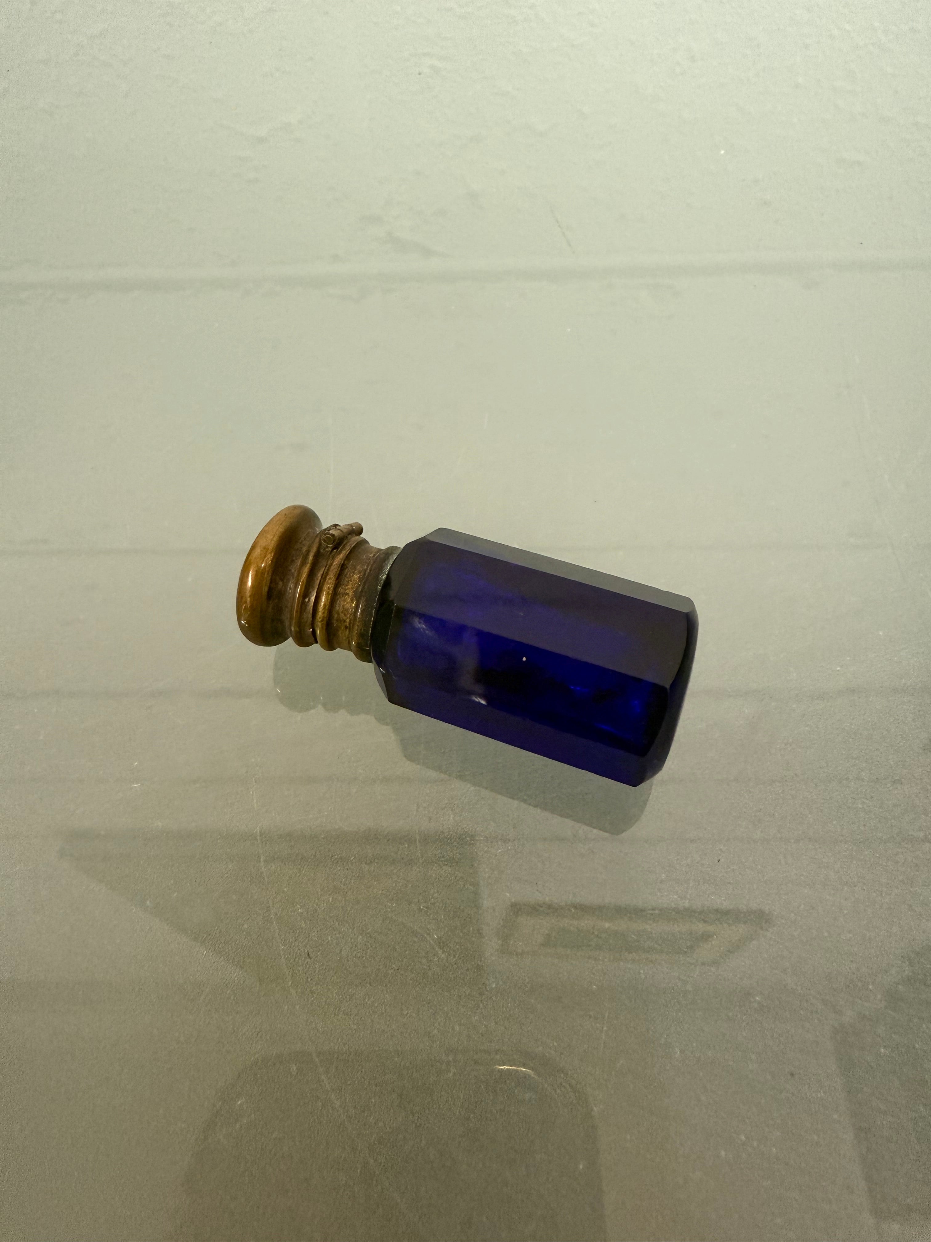Edwardian Bristol Blue Glass Scent Bottle | Antique & Vintage | Moonee Ponds Antiques | Australia Wide Delivery