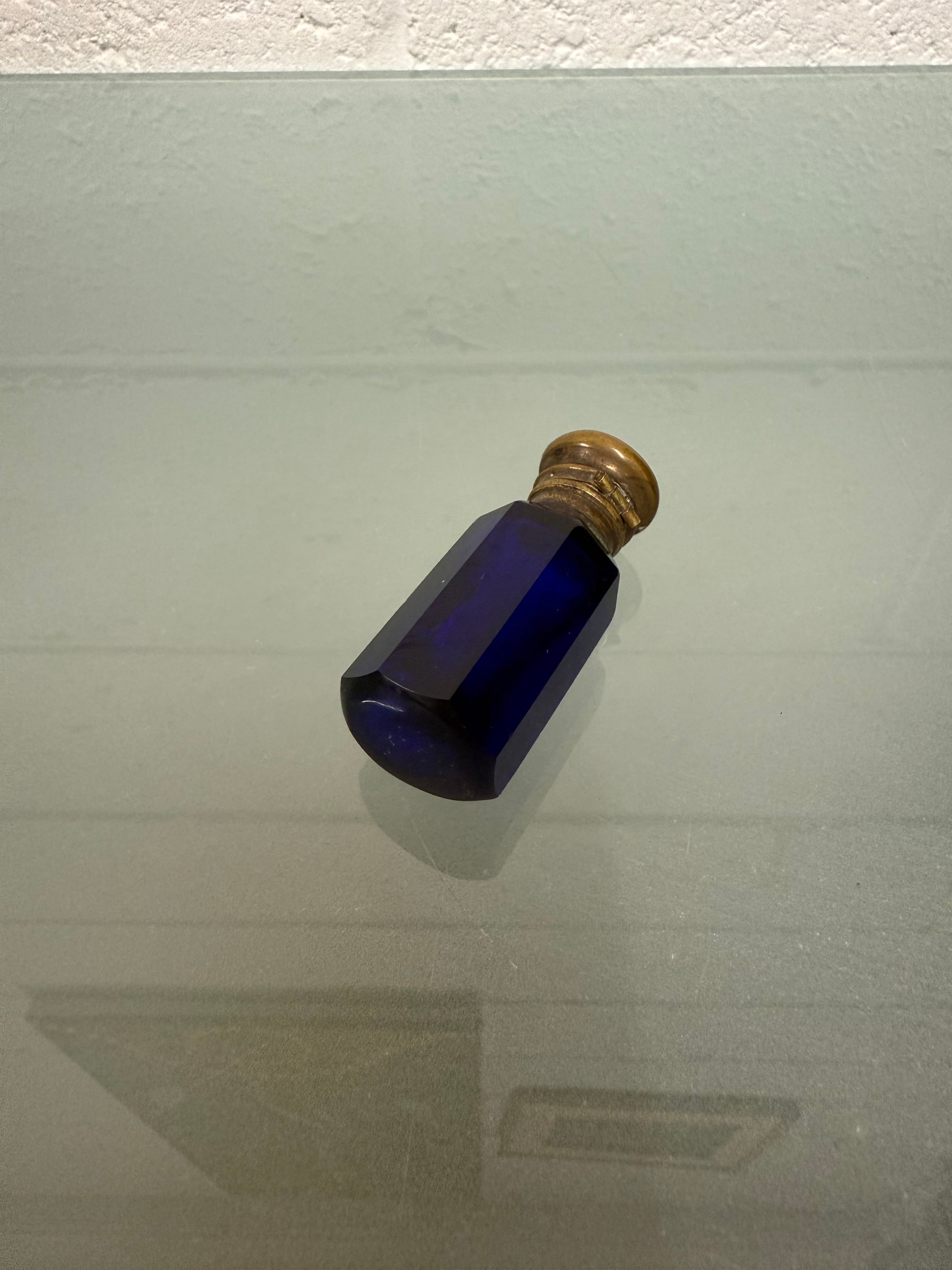 Edwardian Bristol Blue Glass Scent Bottle | Antique & Vintage | Moonee Ponds Antiques | Australia Wide Delivery