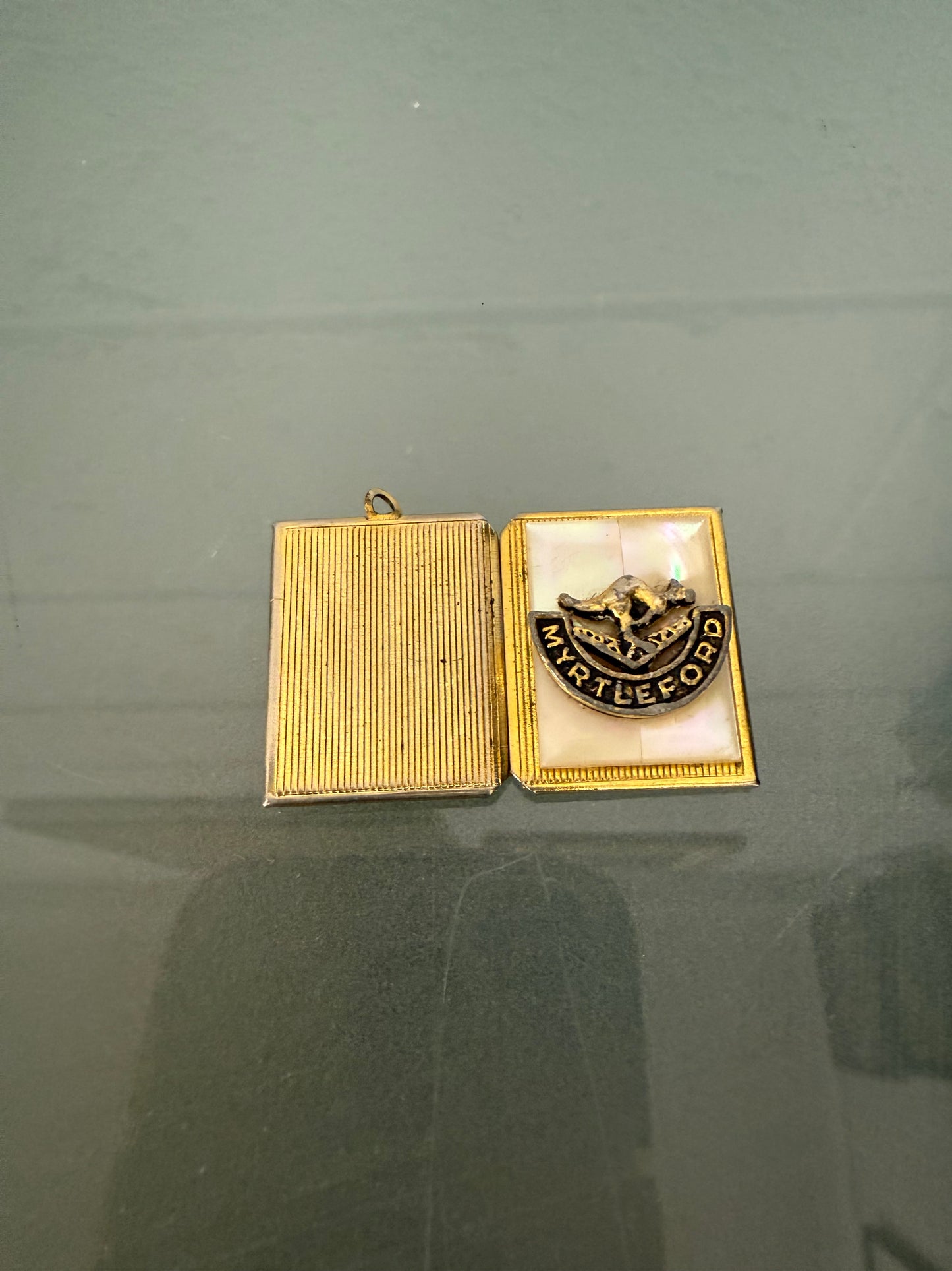 Myrtleford RAAF Sweetheart Locket / Pendant