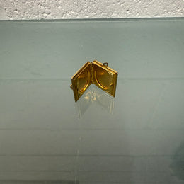 Myrtleford RAAF Sweetheart Locket / Pendant