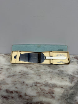 Vintage Tart / Pie Server | Antique & Vintage | Moonee Ponds Antiques | Australia Wide Delivery