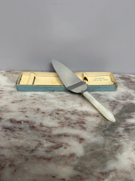 Vintage Tart / Pie Server
