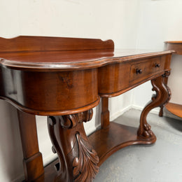 Victorian Mahogany Side Table With Carved Front Legs
