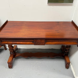 Elegant Victorian Side Table With 2 Drawers