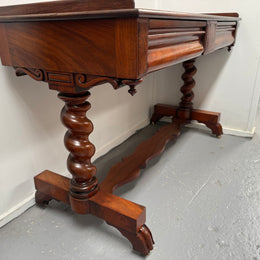 Elegant Victorian Side Table With 2 Drawers