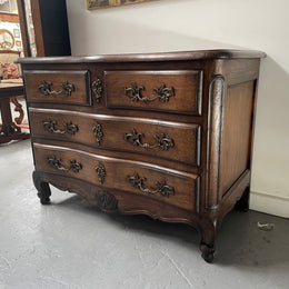 French Provincial Oak Chest of Drawers