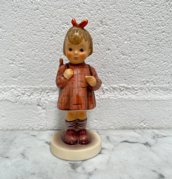 Lovely Vintage Goebel Hummel figurine "What's That" dated 1997. In good original condition. Please see photos as they form part of the description.