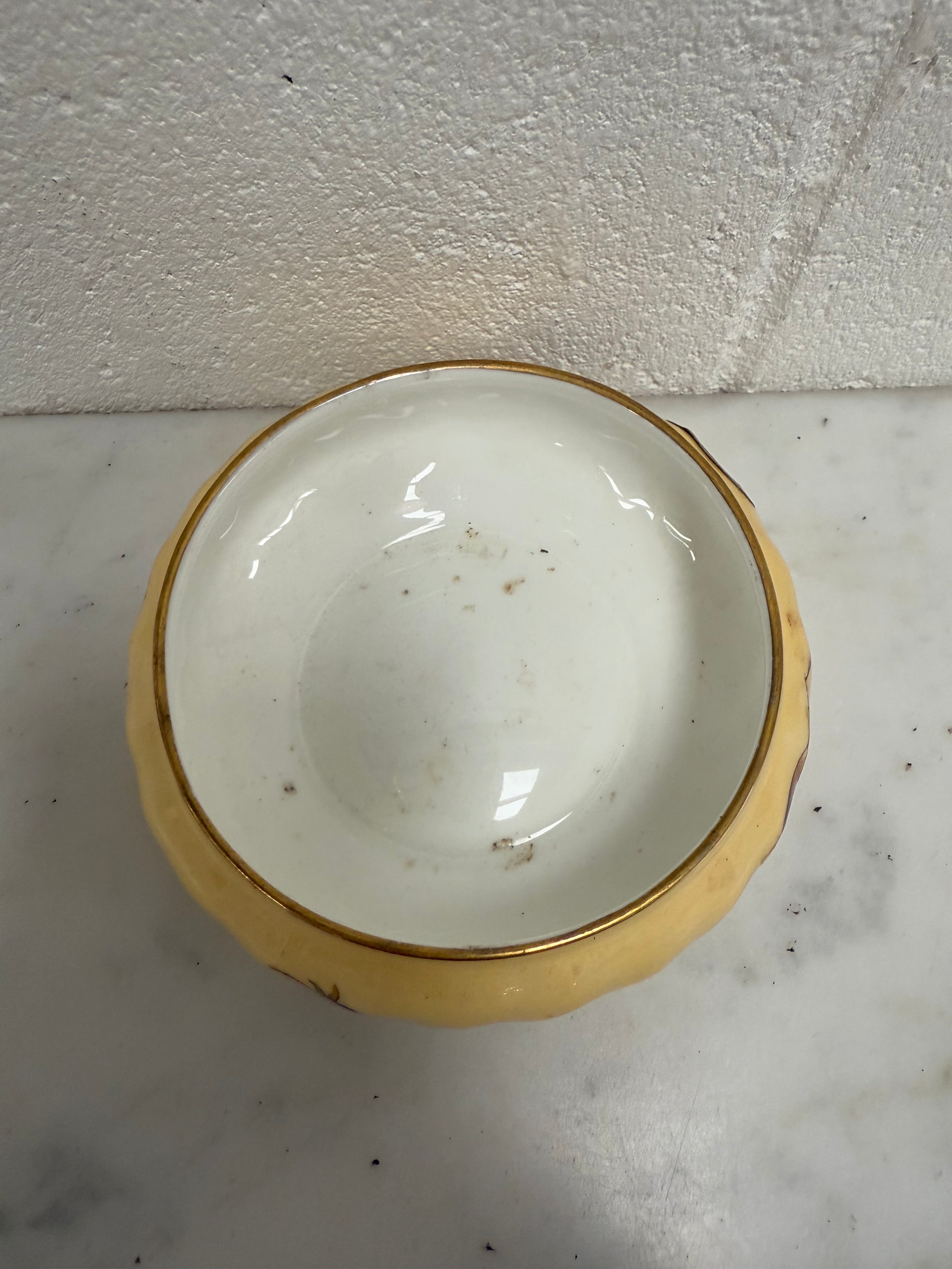 Aynsley Orchard Trinket Box | Antique & Vintage | Moonee Ponds Antiques | Australia Wide Delivery