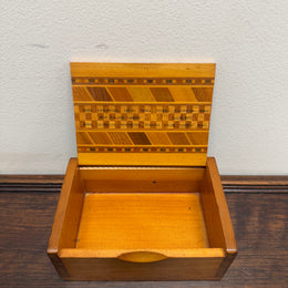 Vintage New Zeeland Wooden Inlaid Timber Box