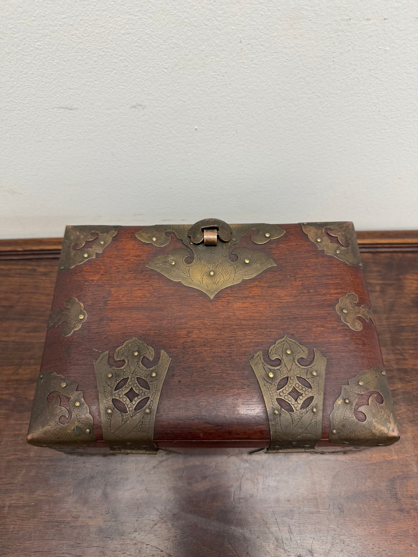 Rare Antique Chinese Hongmu Rosewood Jewelery Box