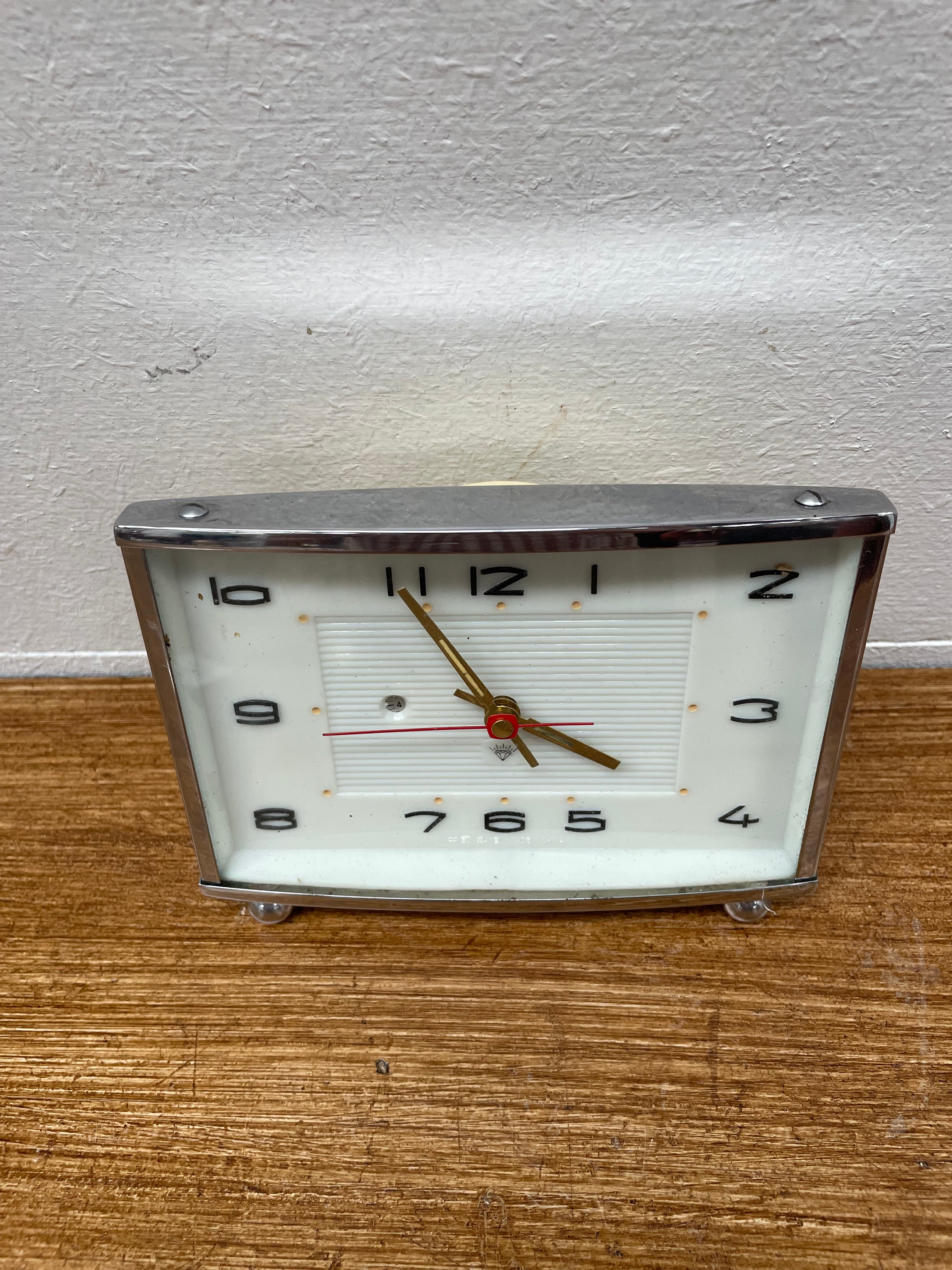 Retro Wind-Up Alarm Clock | Antique & Vintage | Moonee Ponds Antiques | Australia Wide Delivery