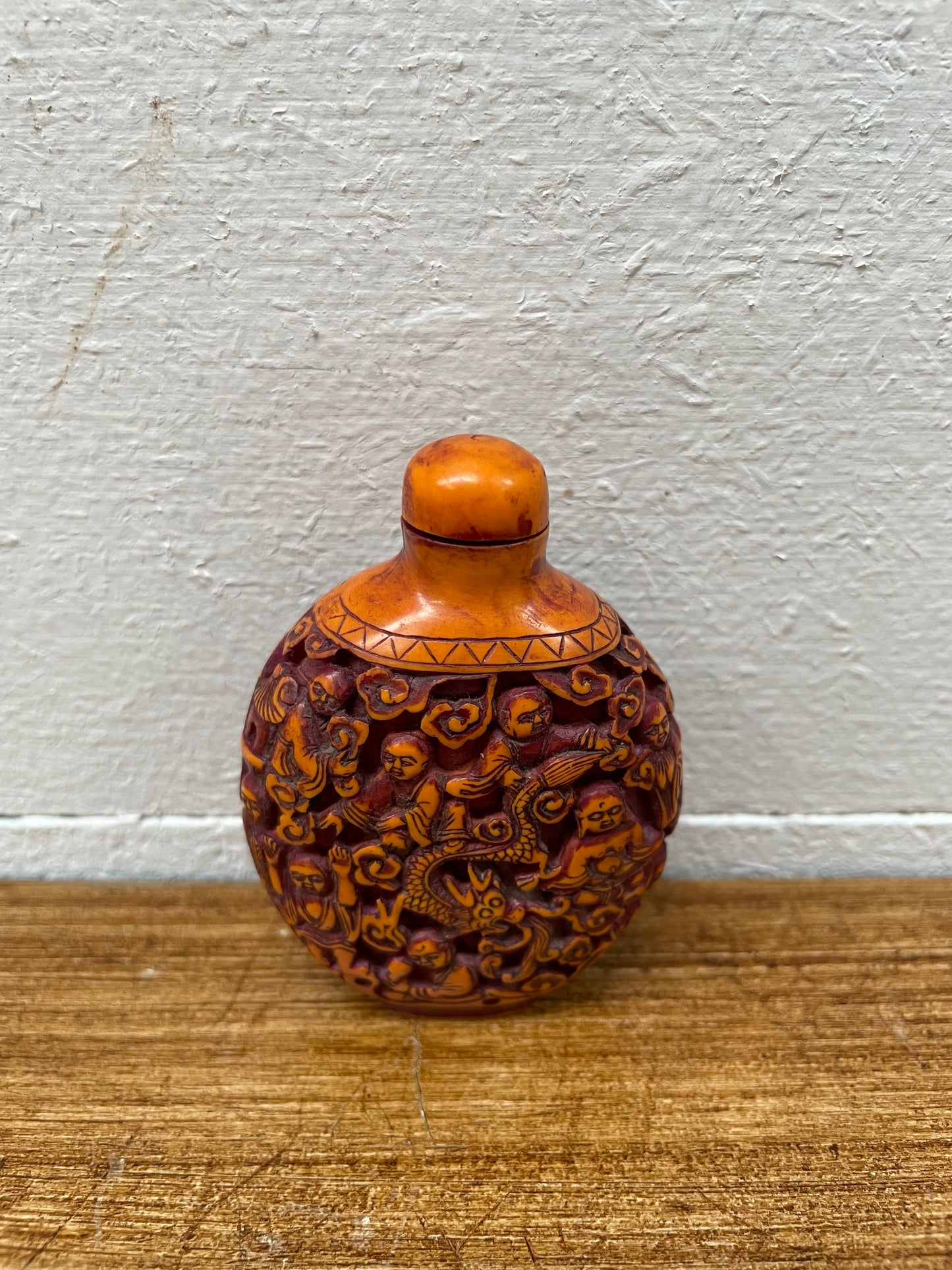 Vintage Chinese Cinnabar Finely Detailed Snuff Bottle