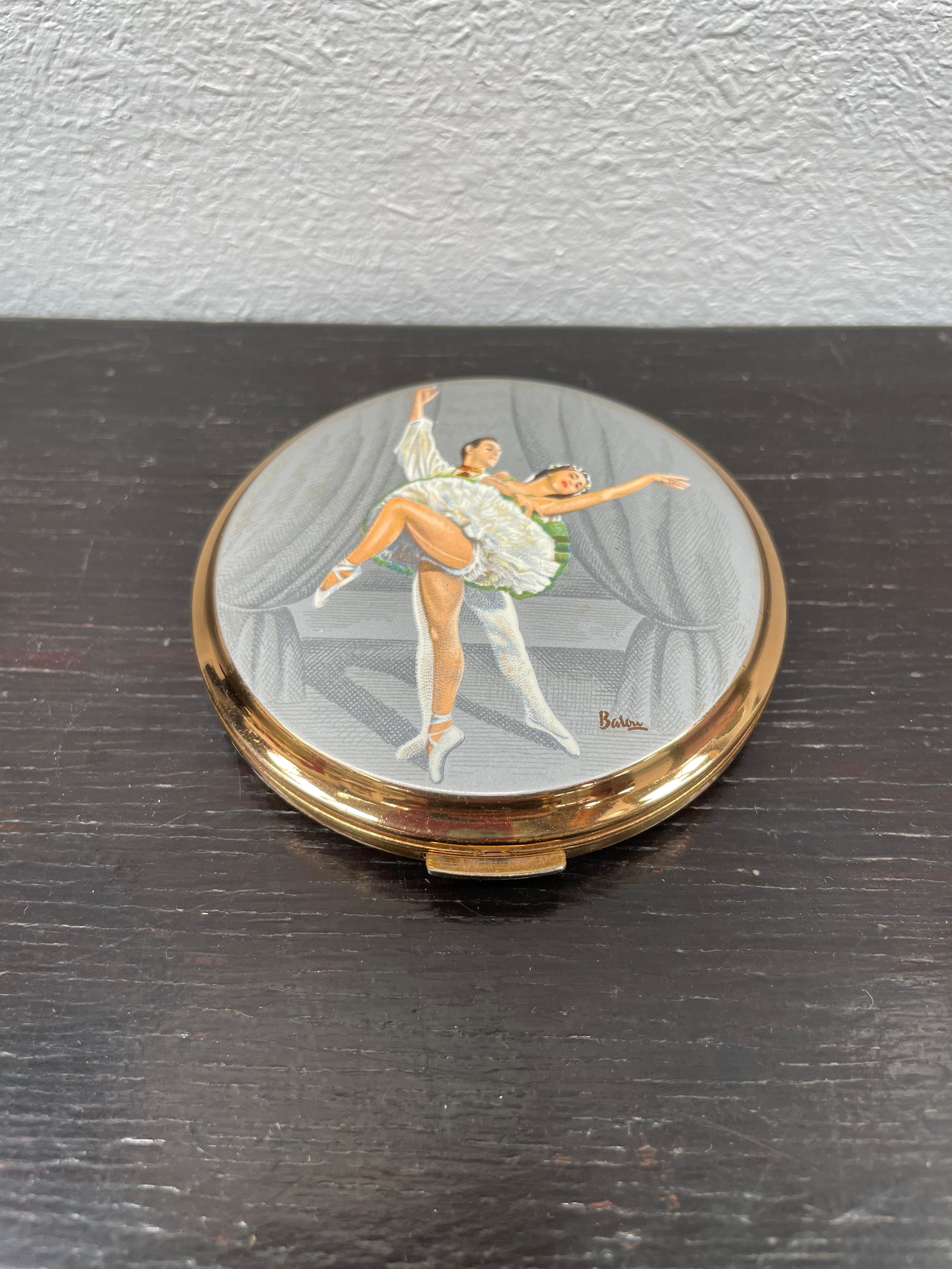Stratton Enamel Powder Compact