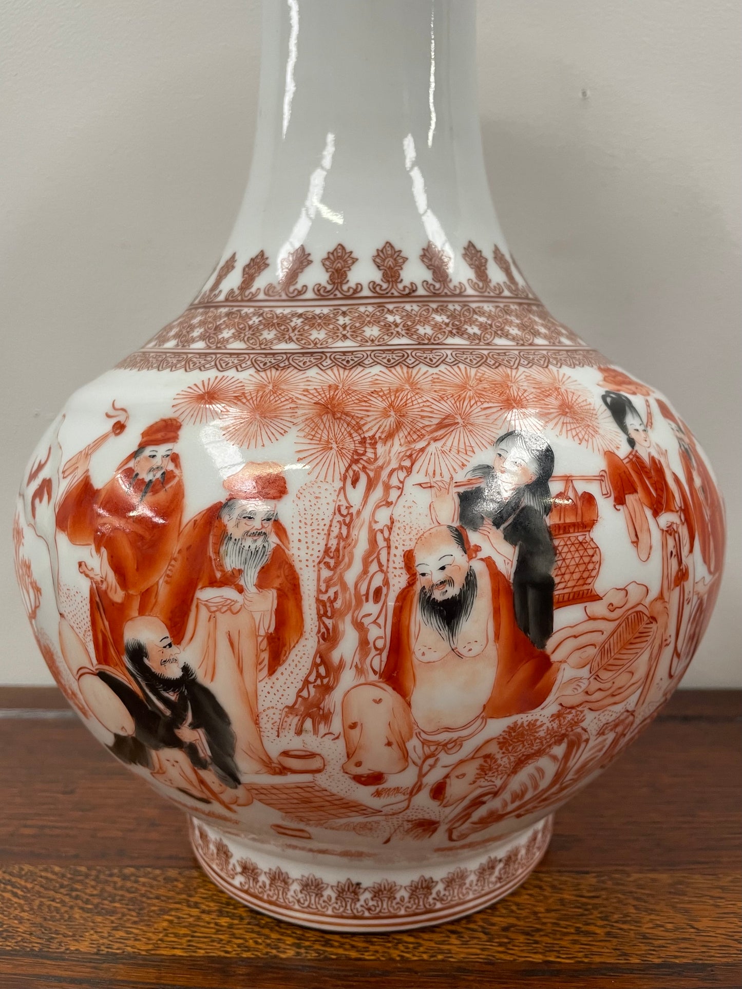 Large Chinese Iron Red and white Porcelain Vase