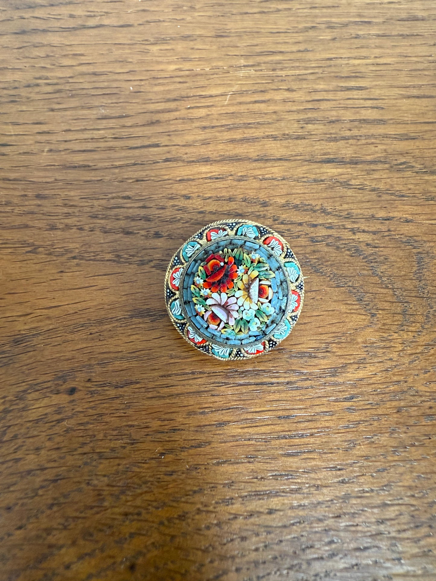 Very Fine Vintage Micro Mosaic Italian Brooch