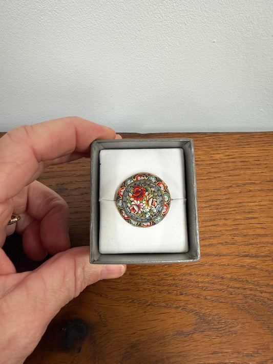 Very Fine Vintage Micro Mosaic Italian Brooch