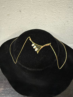 Vintage 18ct Gold Plated Pendant & Chain with 3 Natural Opals | Antique & Vintage | Moonee Ponds Antiques | Australia Wide Delivery