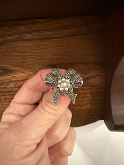 Pretty Vintager Silver Marcasite And Pearl Bow Brooch | Antique & Vintage | Moonee Ponds Antiques | Australia Wide Delivery