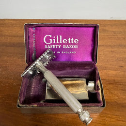 Vintage Gillette Safety Razor & Blade Holder