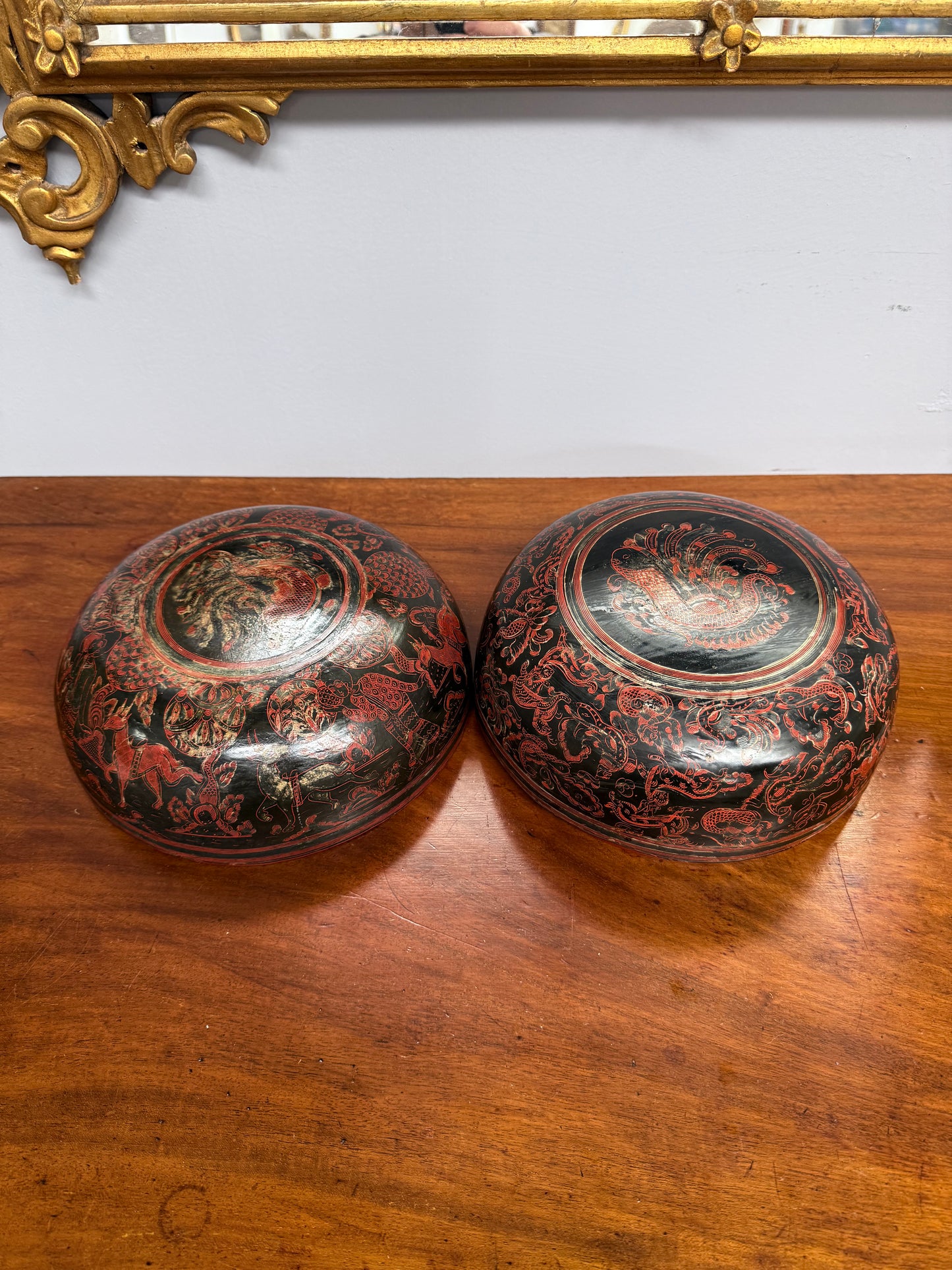 Antique Burmese/Myanmar Lacquer-Ware Round Box