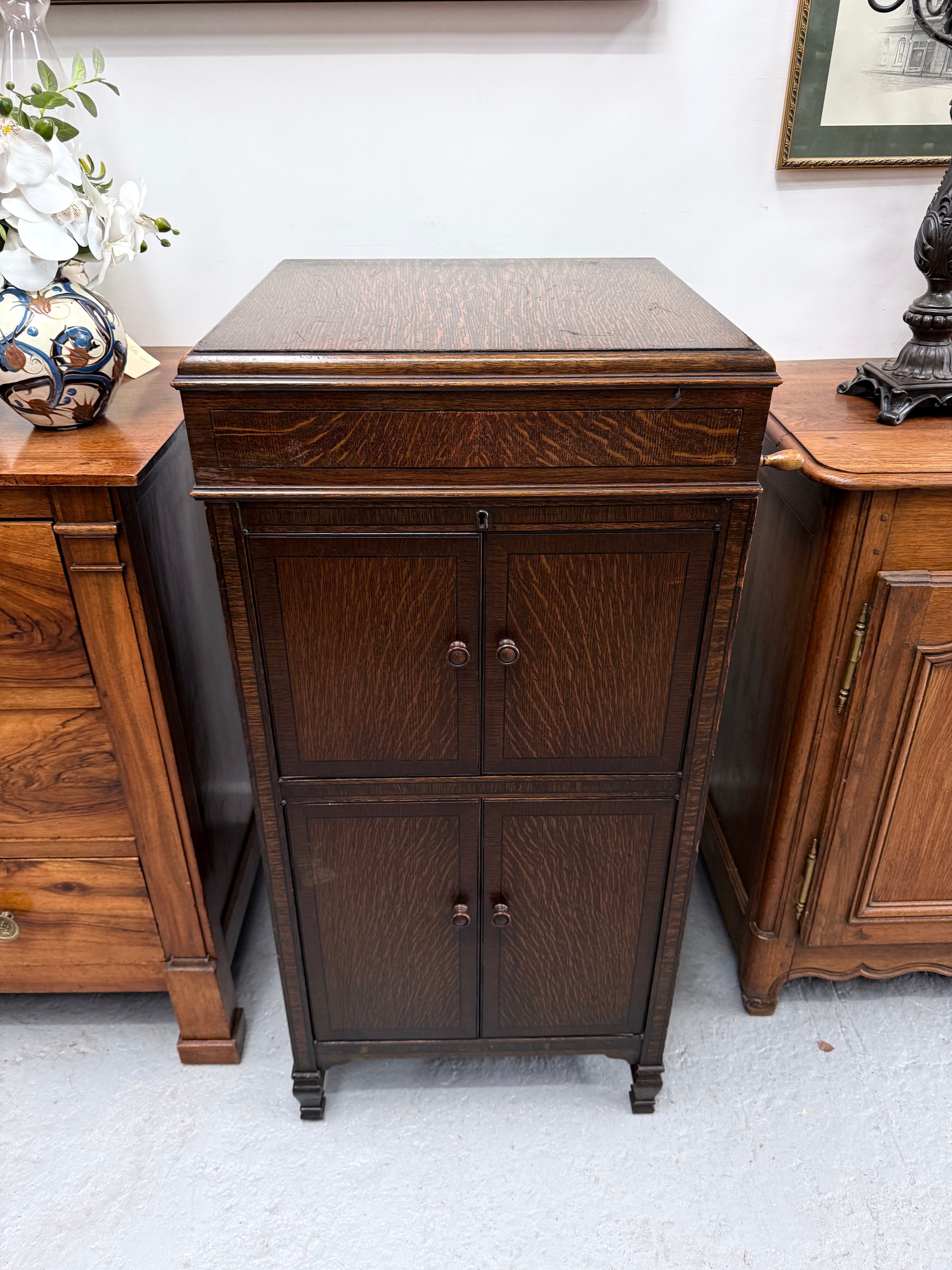 'His Masters Voice' Oak Cased Gramophone