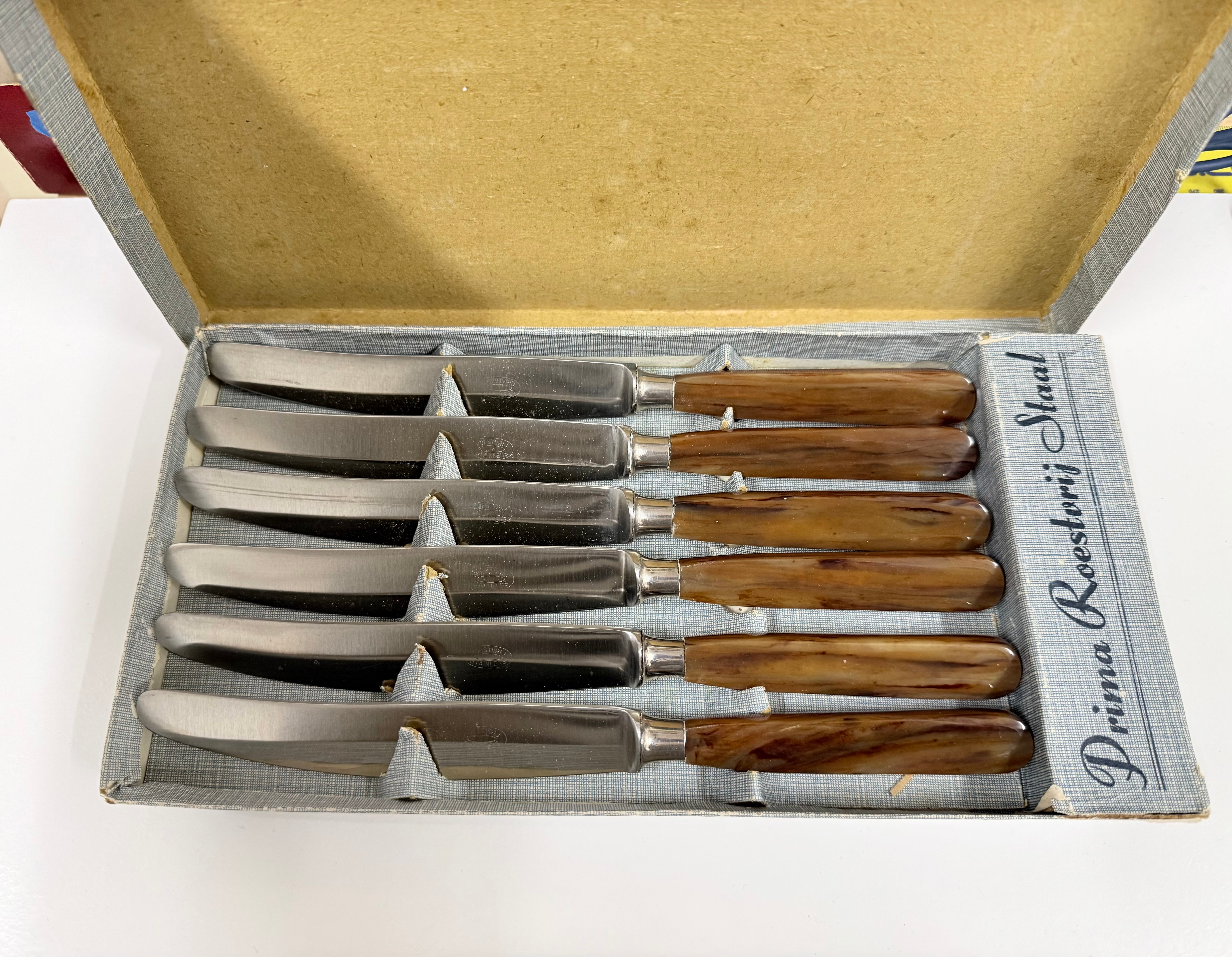 Set of 6 German Bakelite Vintage Knives