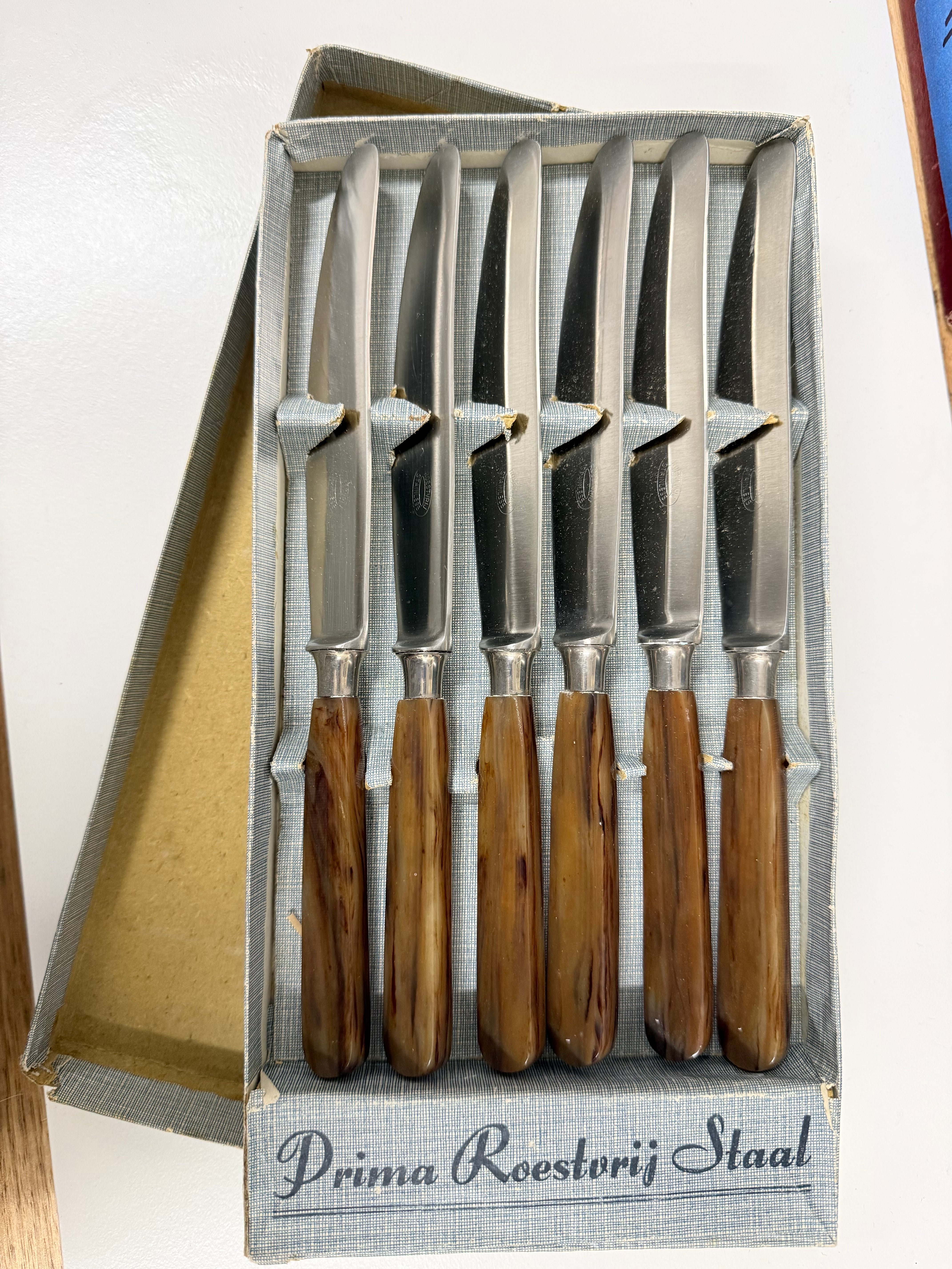 Set of 6 German Bakelite Vintage Knives