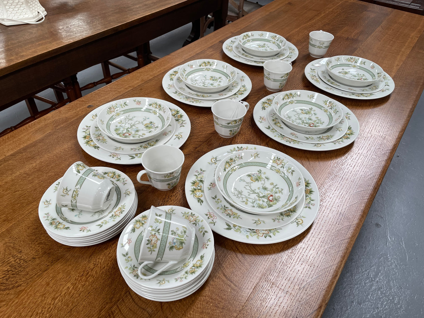 Royal Doulton Fine China Made in England Set for Six- Pattern Tonkin TC1107