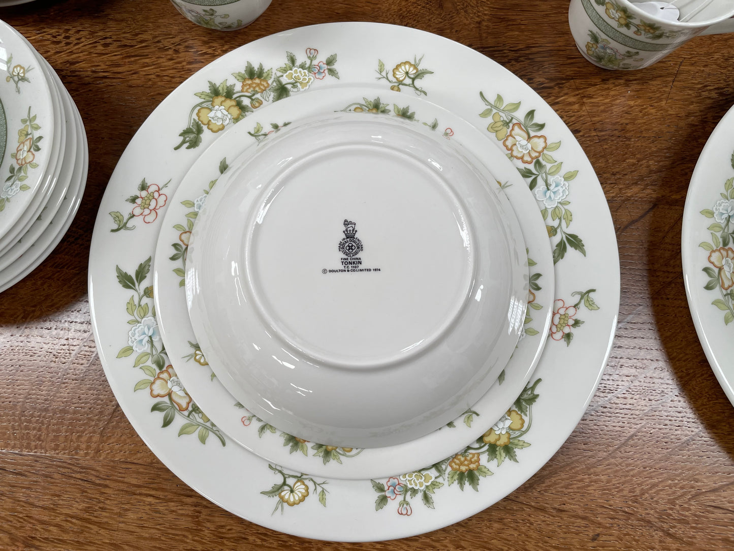 Royal Doulton Fine China Made in England Set for Six- Pattern Tonkin TC1107